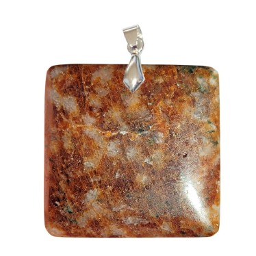 Pendentifs Grenatite de Madagascar Carré