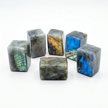1 Cube de Labradorite 3 cm
